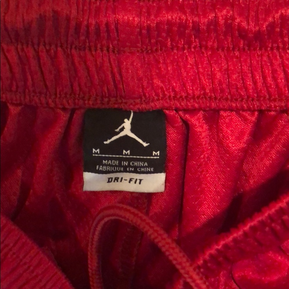 Jordan shorts - Picture 2 of 3